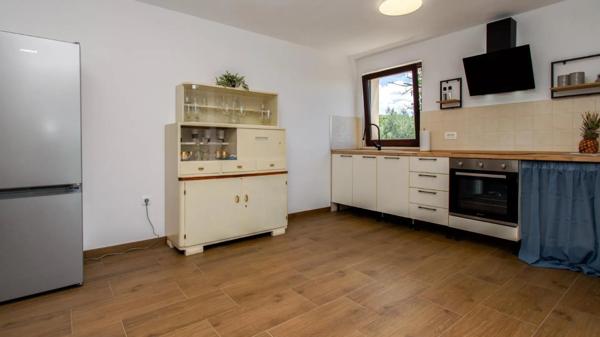 Villa Deni Maruzini 0*,  Croatia